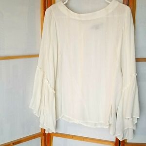 3/$10 Hippie Cream Gold Thread Top Small